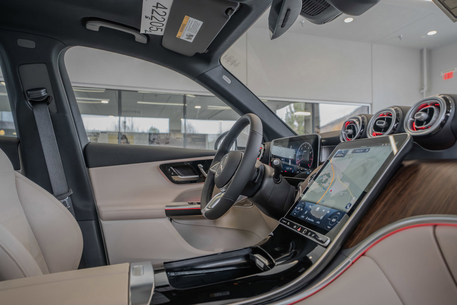 New 2026 Mercedes-Benz GLC 300 4MATIC image 18