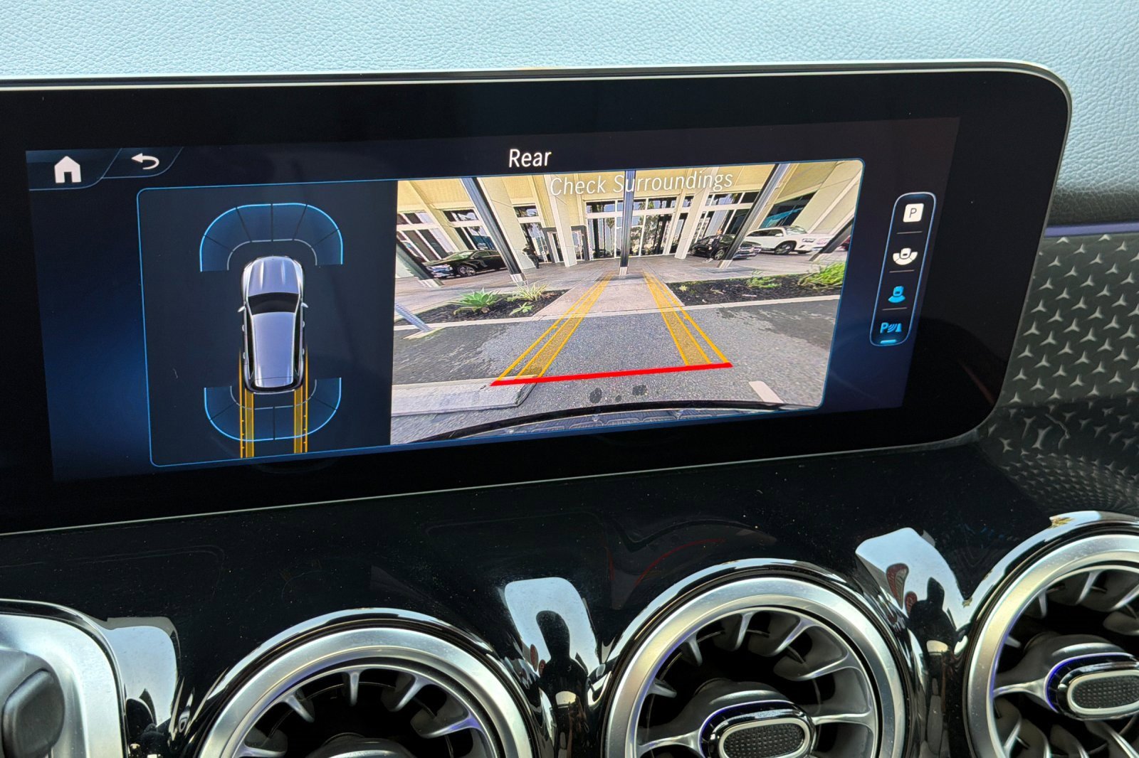 Certified 2025 Mercedes-Benz GLB 250 image 22