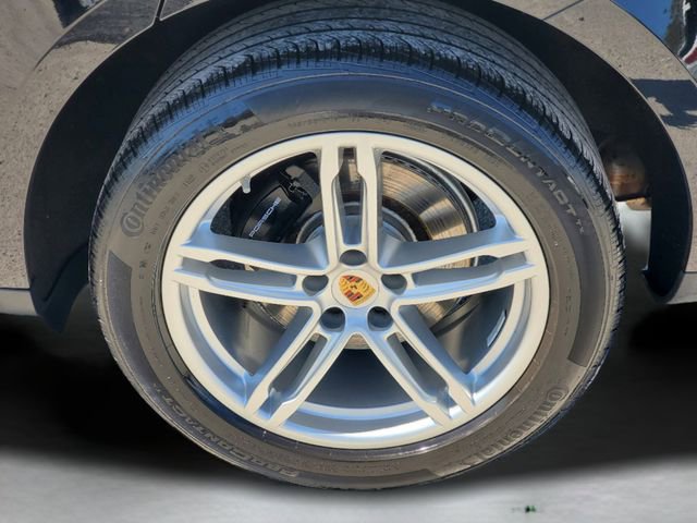 Used 2022 Porsche Macan Base image 8