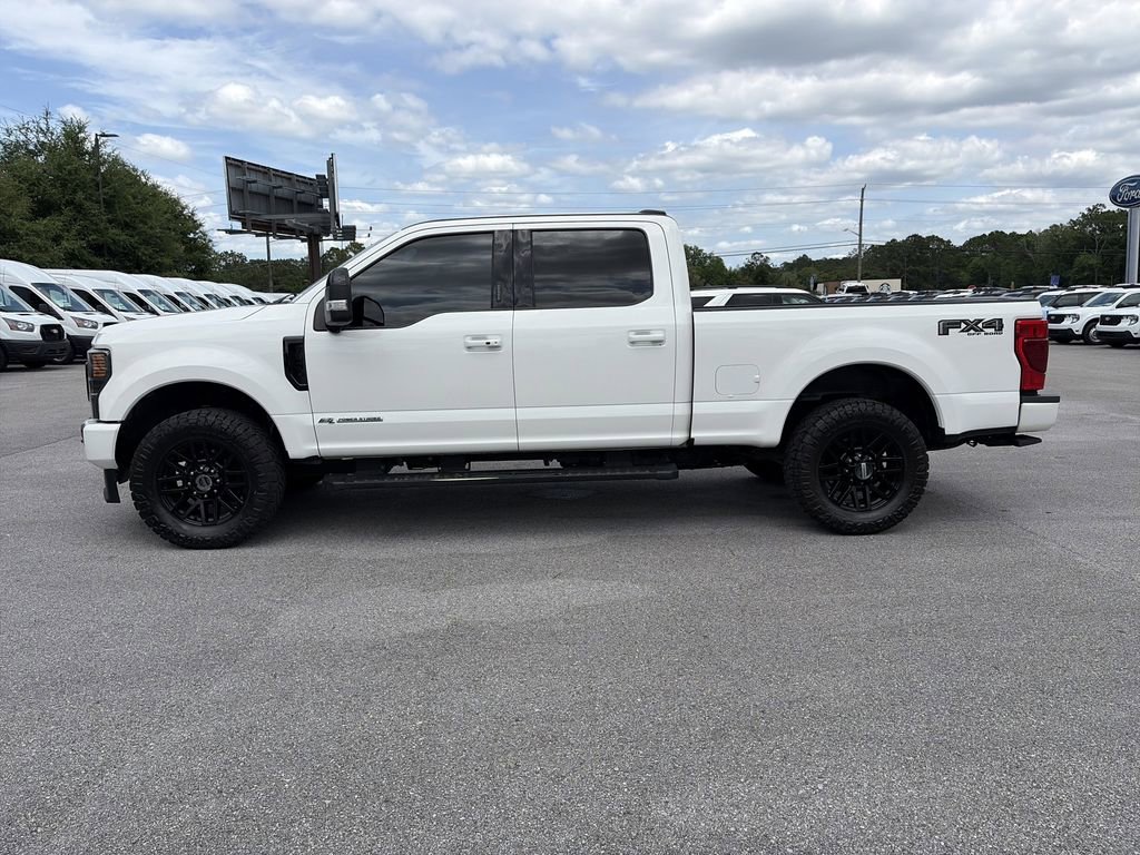 Certified 2022 Ford F250 Lariat w/ Black Appearance Package AWD/4WD image 4