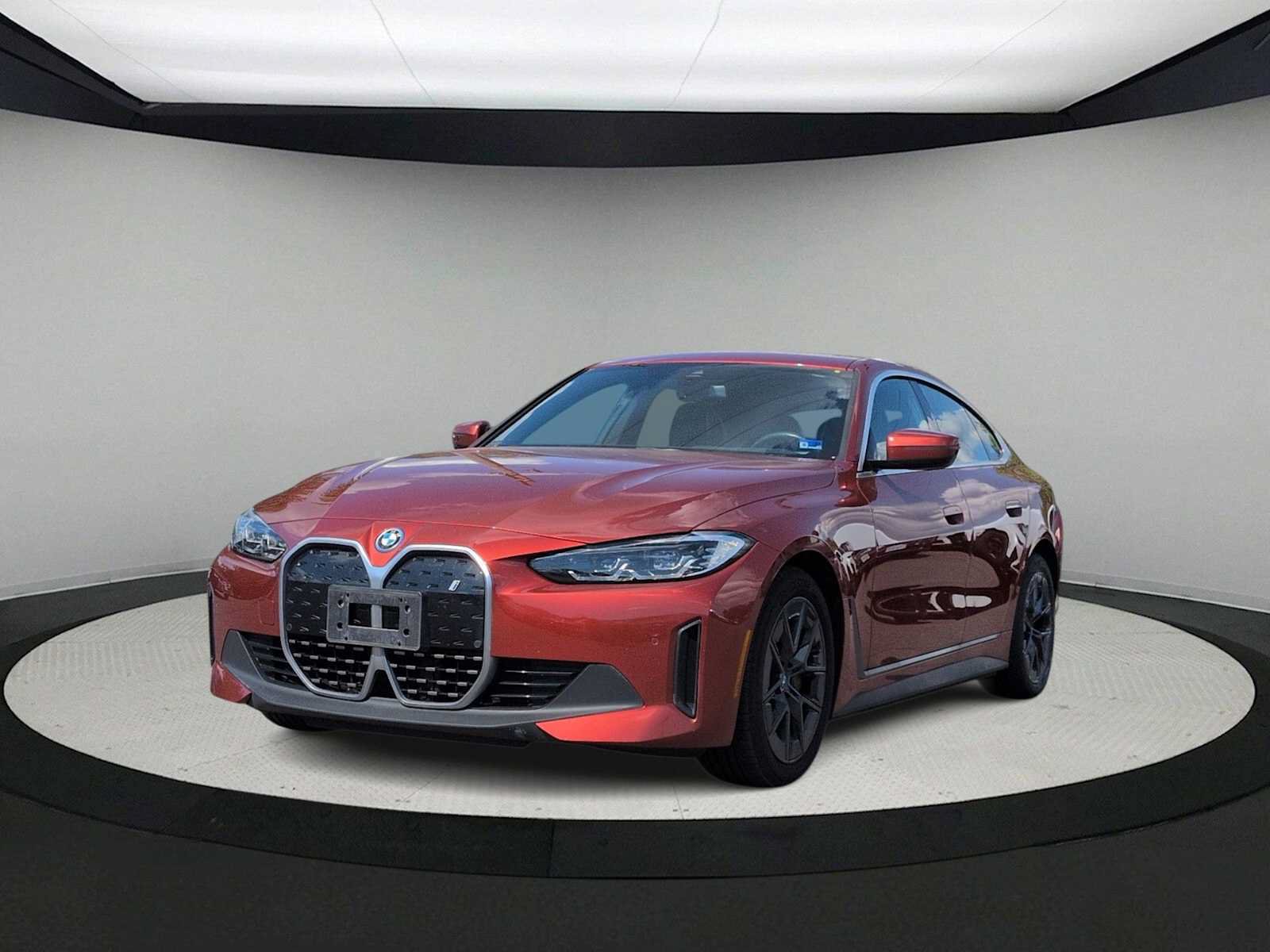 Used 2023 BMW i4 eDrive40 w/ Premium Package RWD image 4