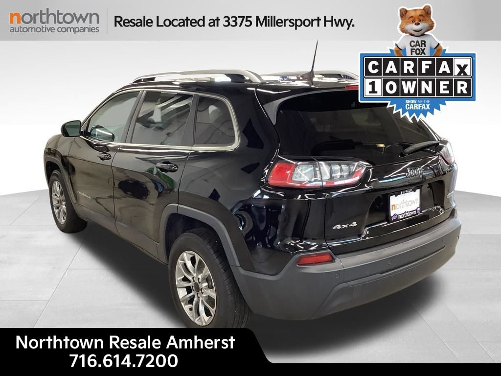 Used 2019 Jeep Cherokee Latitude Plus AWD/4WD image 3