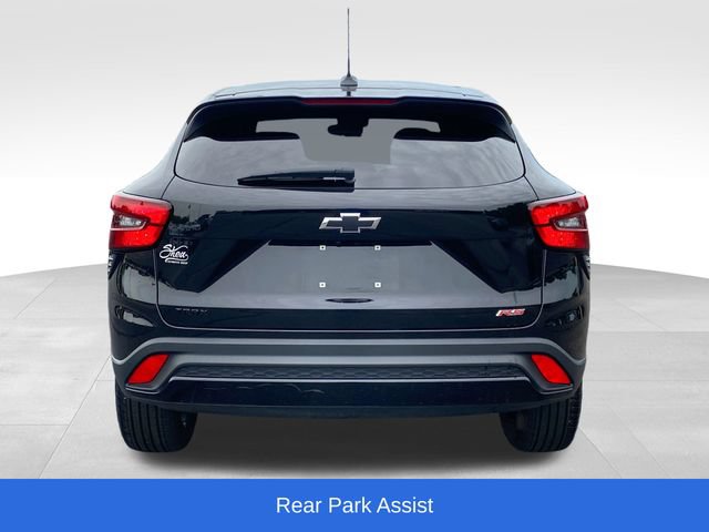 Certified 2024 Chevrolet Trax RS w/ Driver Confidence Package FWD image 3