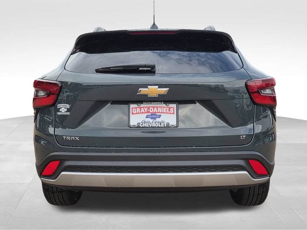 New 2026 Chevrolet Trax LT FWD image 6