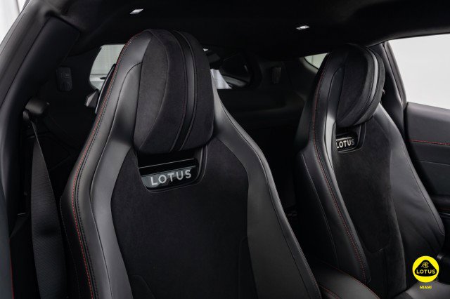 New 2025 Lotus Emira image 40