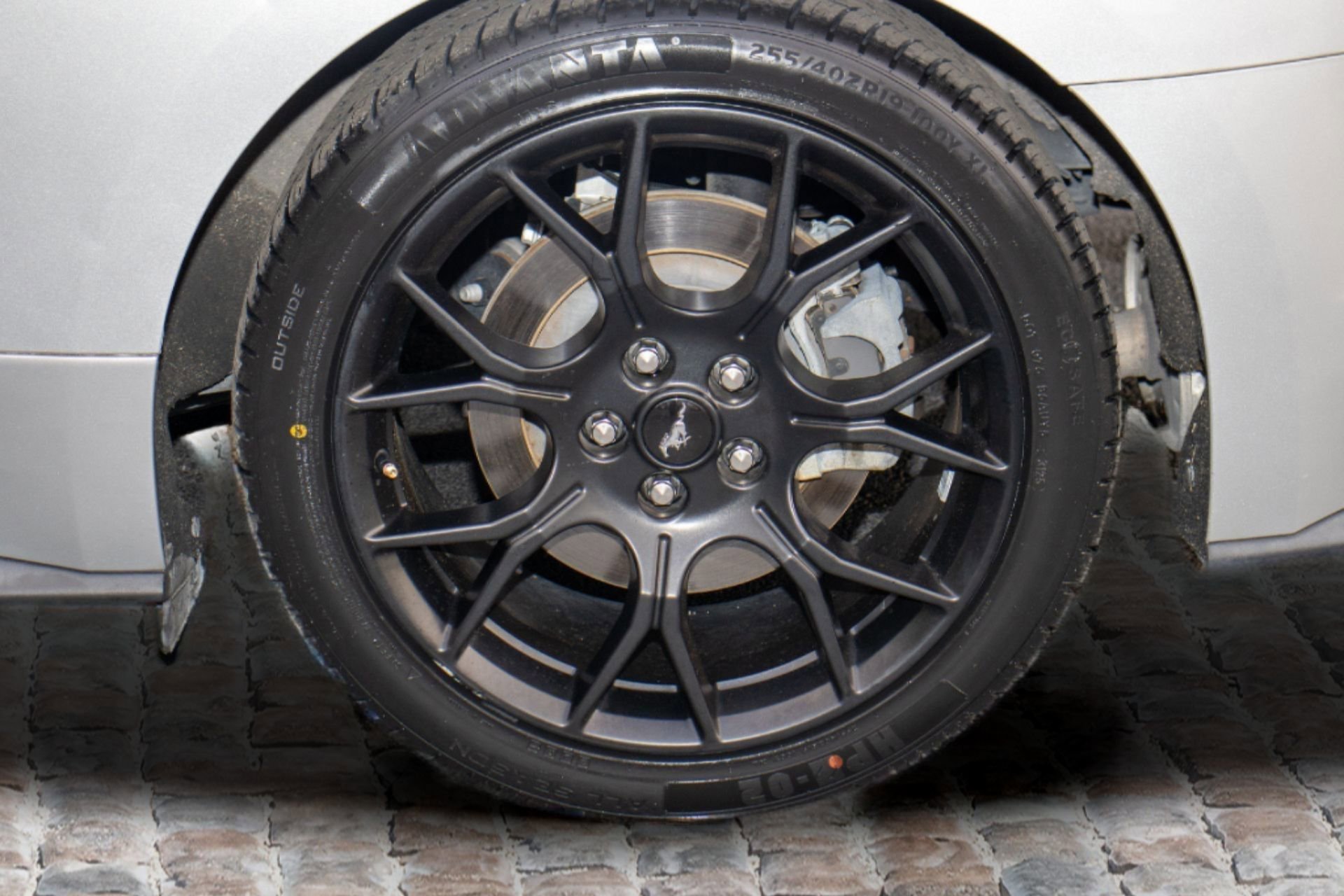 Used 2019 Ford Mustang Premium w/ Ecoboost Performance Package image 34