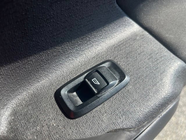Used 2015 Ford Fiesta SE w/ Comfort Package FWD image 37