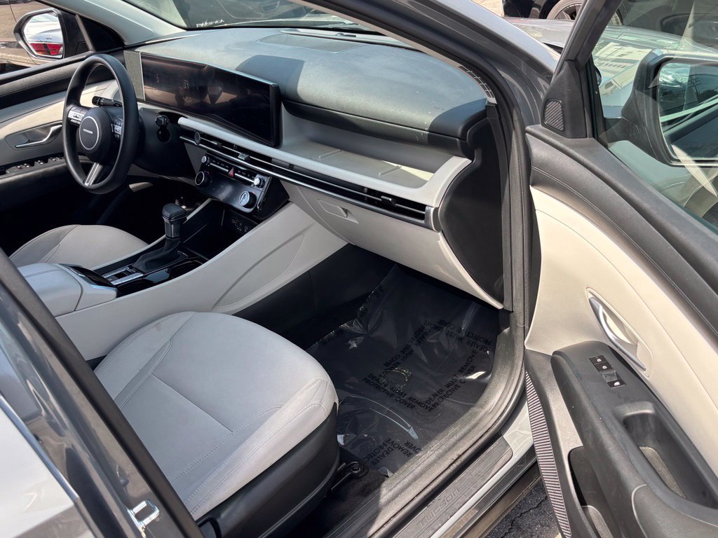 Used 2025 Hyundai Tucson SEL FWD image 25