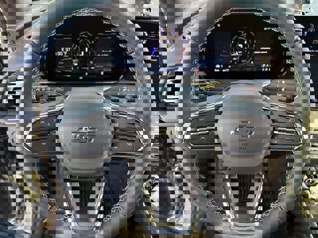 New 2026 Chevrolet Traverse LT w/ Midnight/Sport Edition image 15