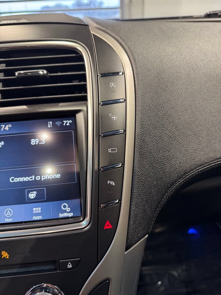 Used 2020 Lincoln Nautilus Reserve FWD image 23