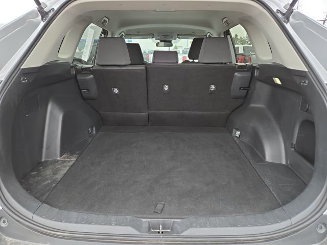 Used 2023 Toyota RAV4 XLE AWD/4WD image 31