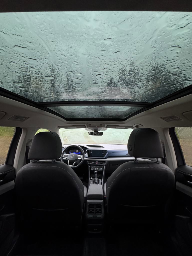 Used 2023 Volkswagen Taos SE w/ Panoramic Sunroof Package AWD/4WD image 13