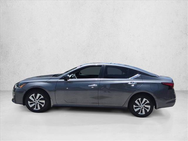 Certified 2025 Nissan Altima 2.5 S FWD image 9