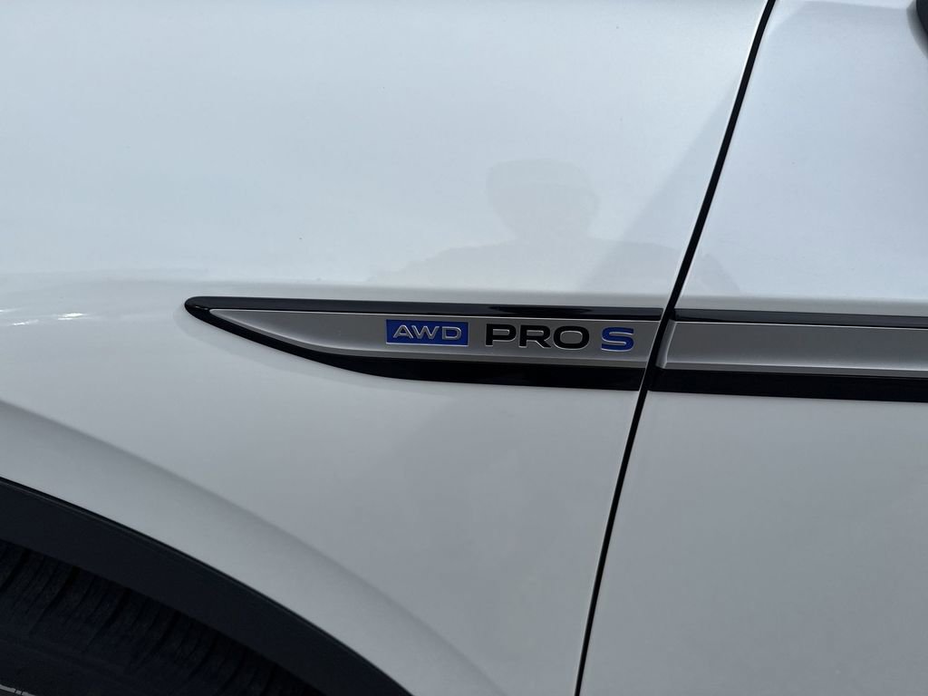 New 2025 Volkswagen ID.4 Pro S image 7