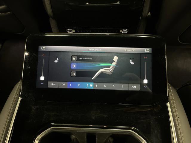 Used 2022 Jeep Grand Wagoneer Series I image 38