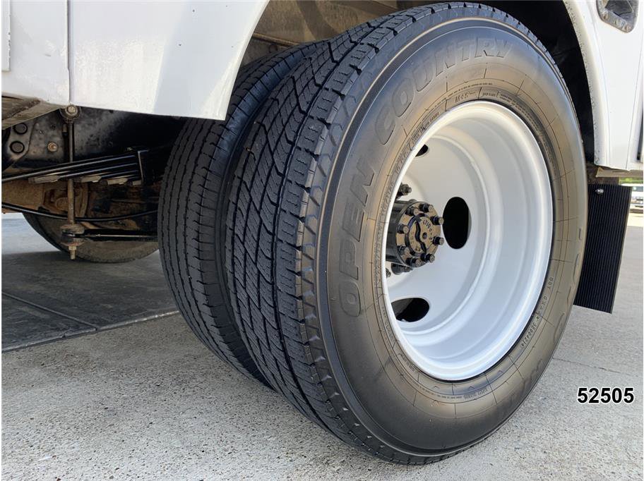 Used 2013 Ford E-450 and Econoline 450 Super Duty w/ PWR Locks & Windows Group RWD image 19