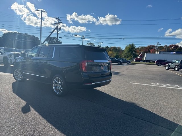 New 2026 GMC Yukon XL Elevation image 5