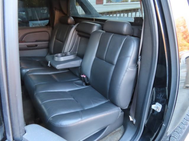 Used 2008 Chevrolet Avalanche LT w/ LT Preferred Equipment Group image 16