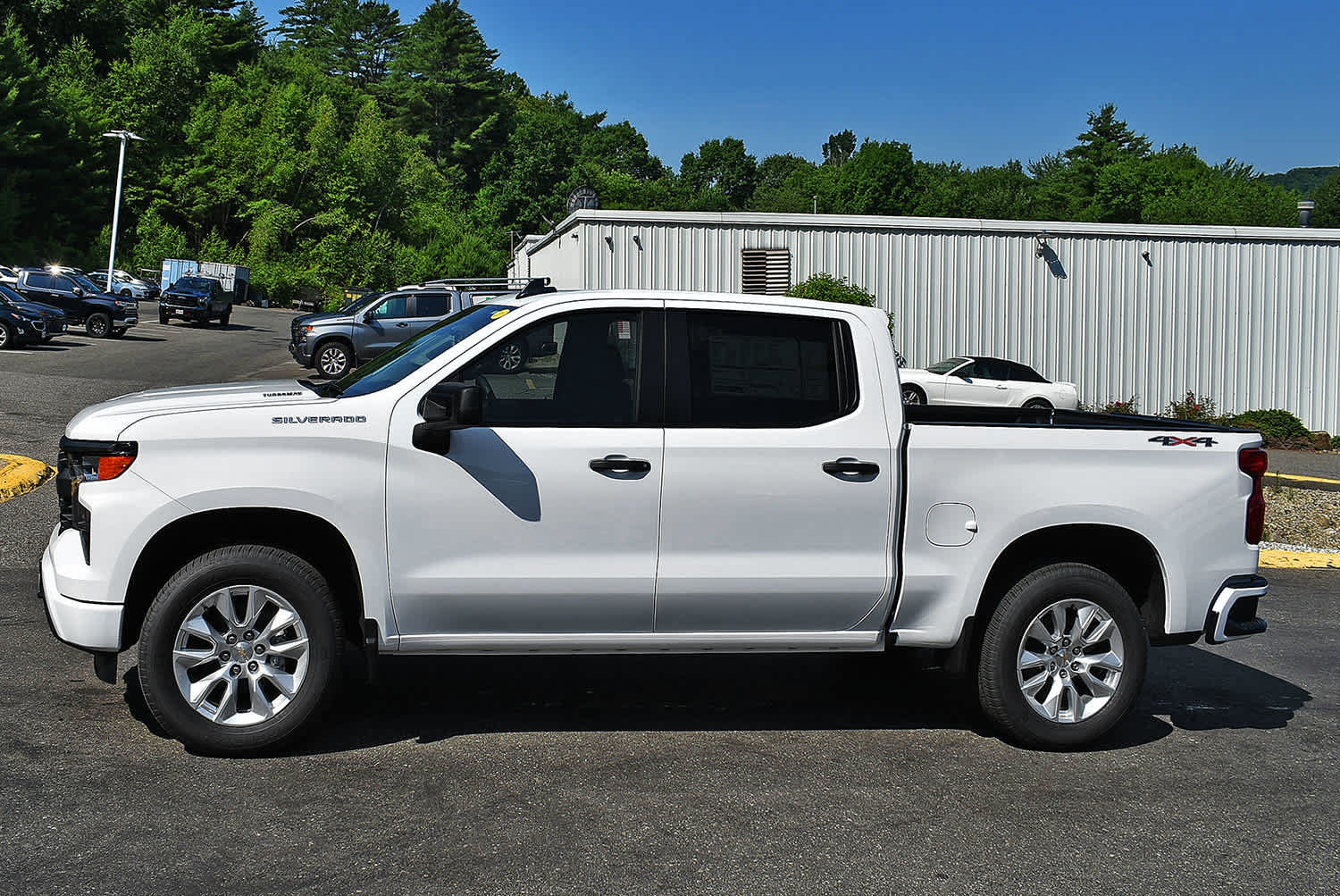 New 2026 Chevrolet Silverado 1500 Custom AWD/4WD image 4