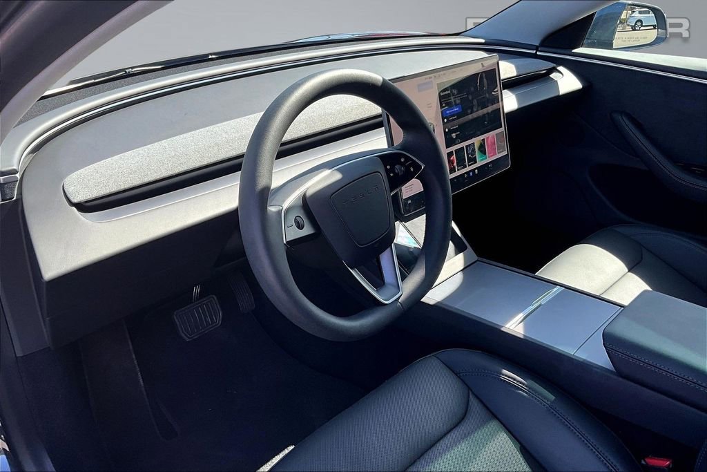 Used 2025 Tesla Model 3 Long Range image 14