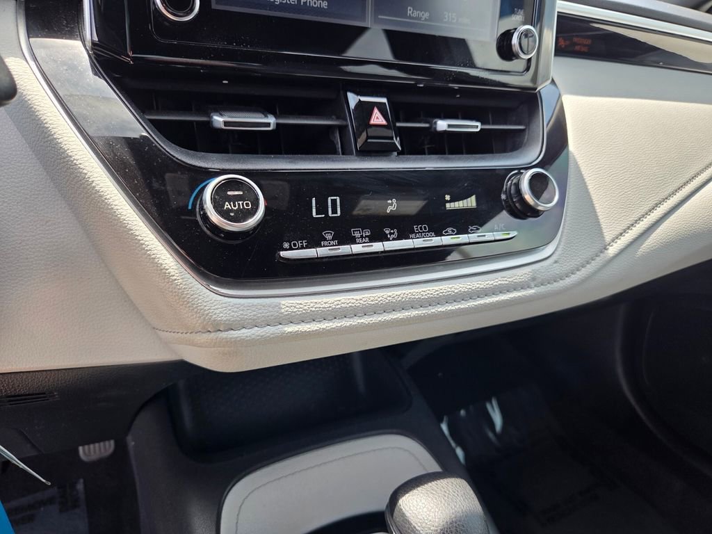 Used 2020 Toyota Corolla SE FWD image 24