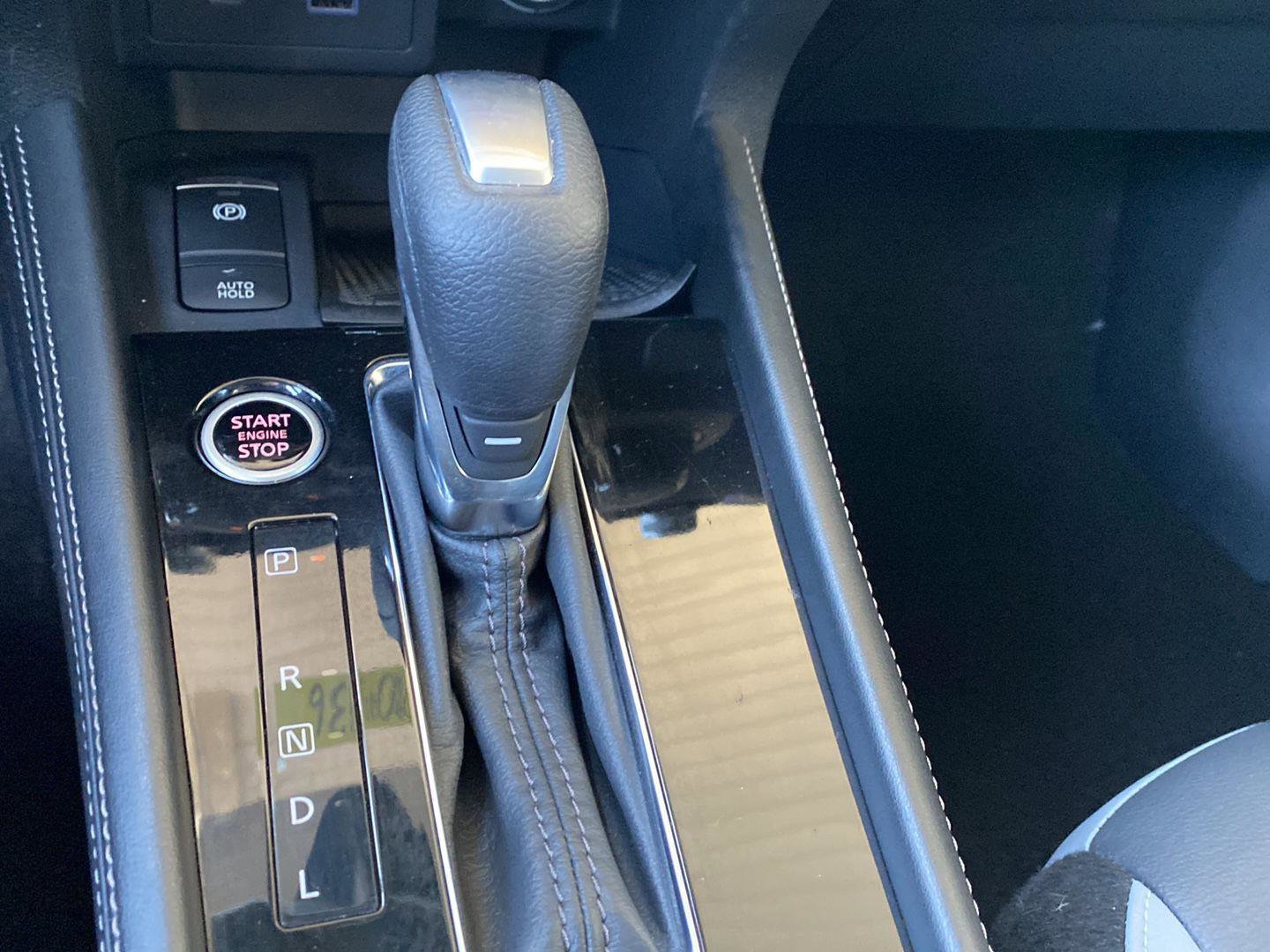 Certified 2023 Nissan Kicks SR w/ SR Premium Package FWD image 30