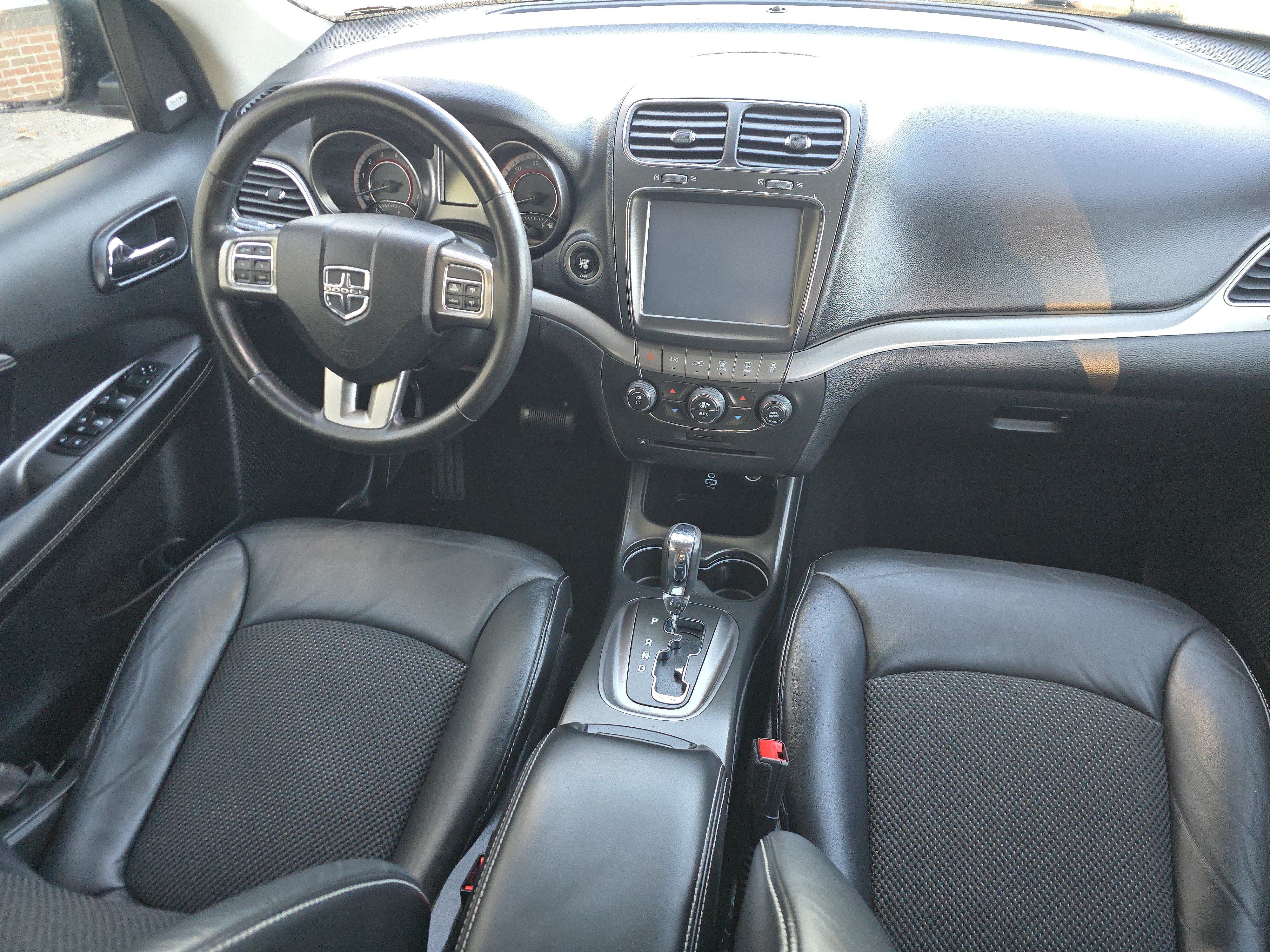 Used 2020 Dodge Journey Crossroad w/ Popular Equipment Group FWD image 20