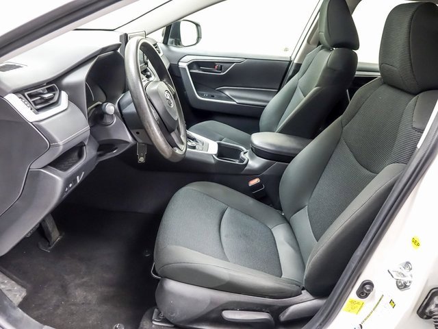 Certified 2022 Toyota RAV4 LE w/ Carpet Mat Package (TMS) image 8