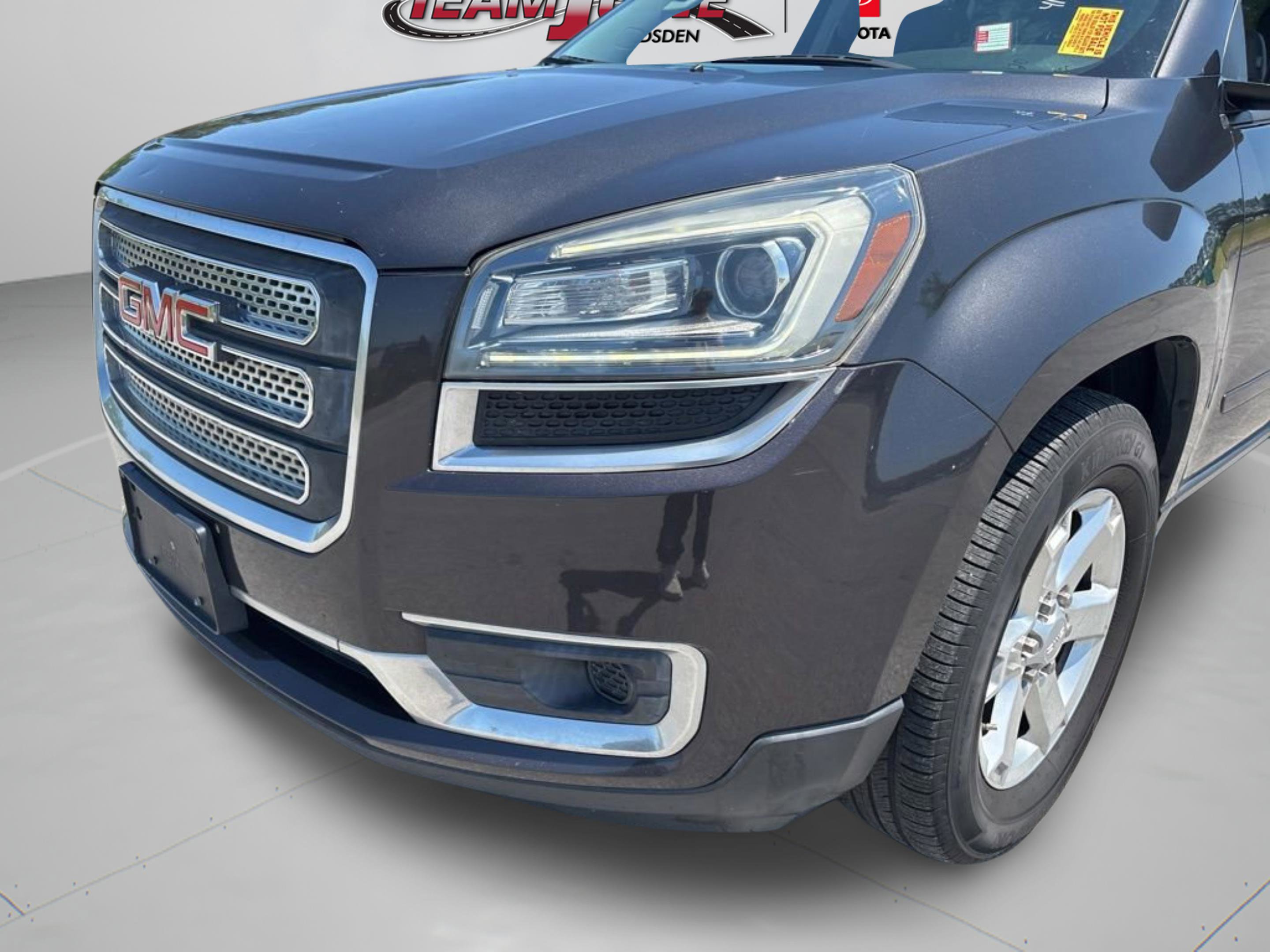 Used 2014 GMC Acadia SLE image 40