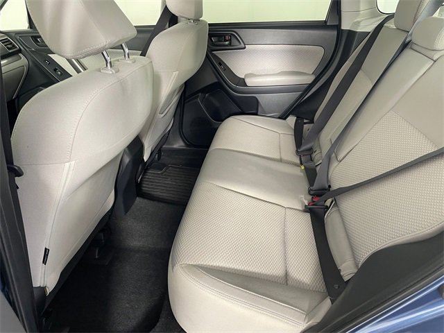Used 2017 Subaru Forester 2.5i Premium image 12