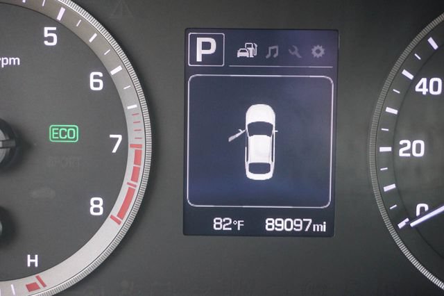 Used 2015 Hyundai Sonata SE w/ Winter Package FWD image 17