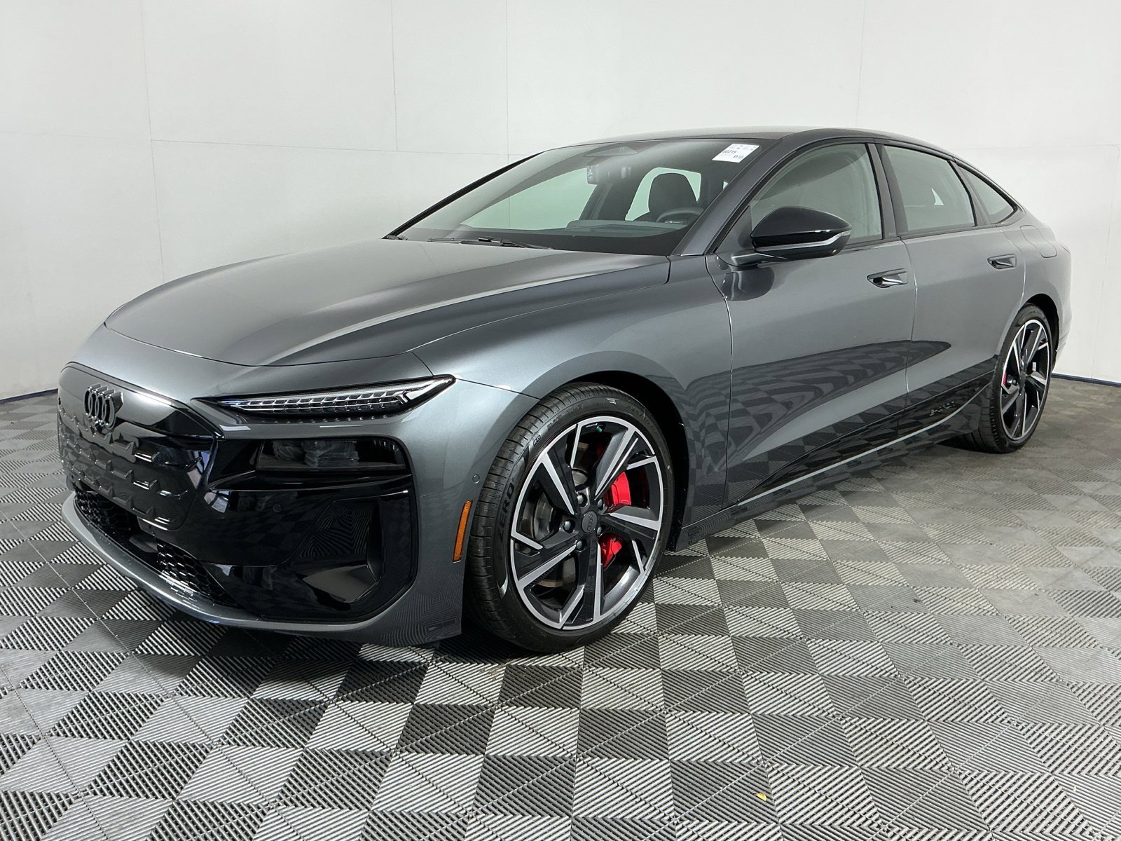 New 2027 Audi S6 e-tron Prestige AWD/4WD image 3