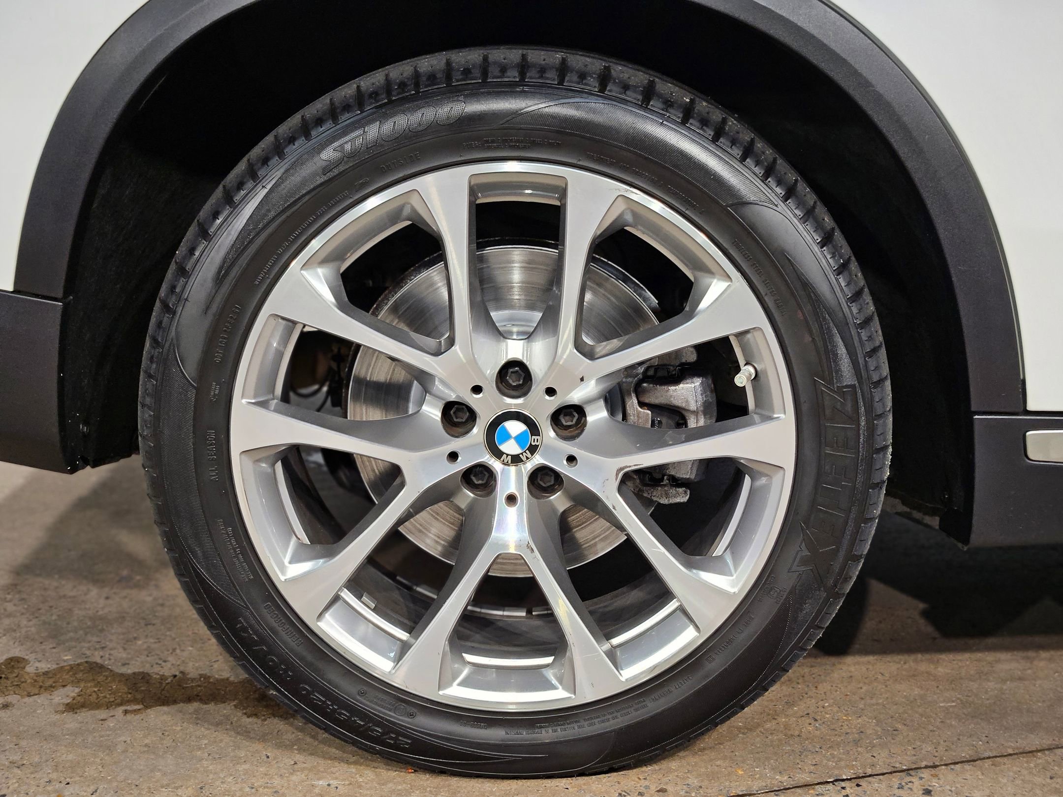 Used 2022 BMW X5 xDrive40i w/ Premium Package image 17