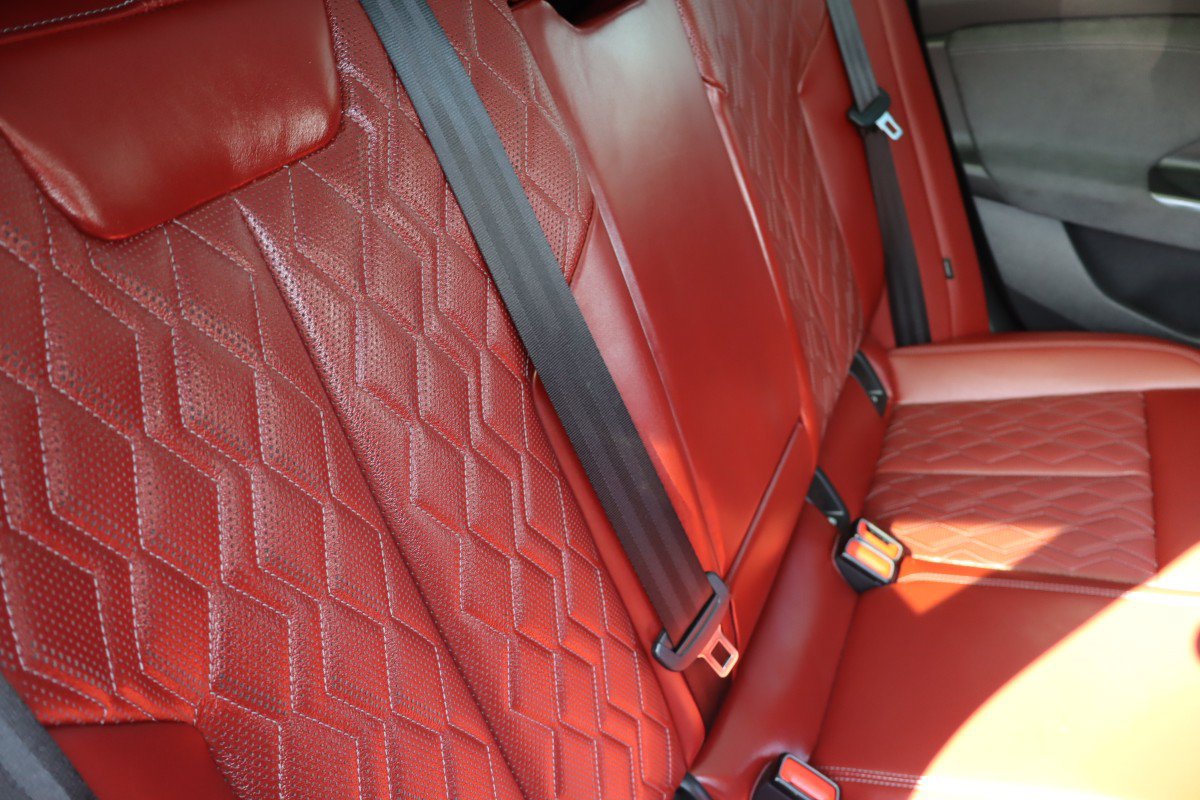 Used 2025 Audi S6 e-tron Prestige AWD/4WD image 23
