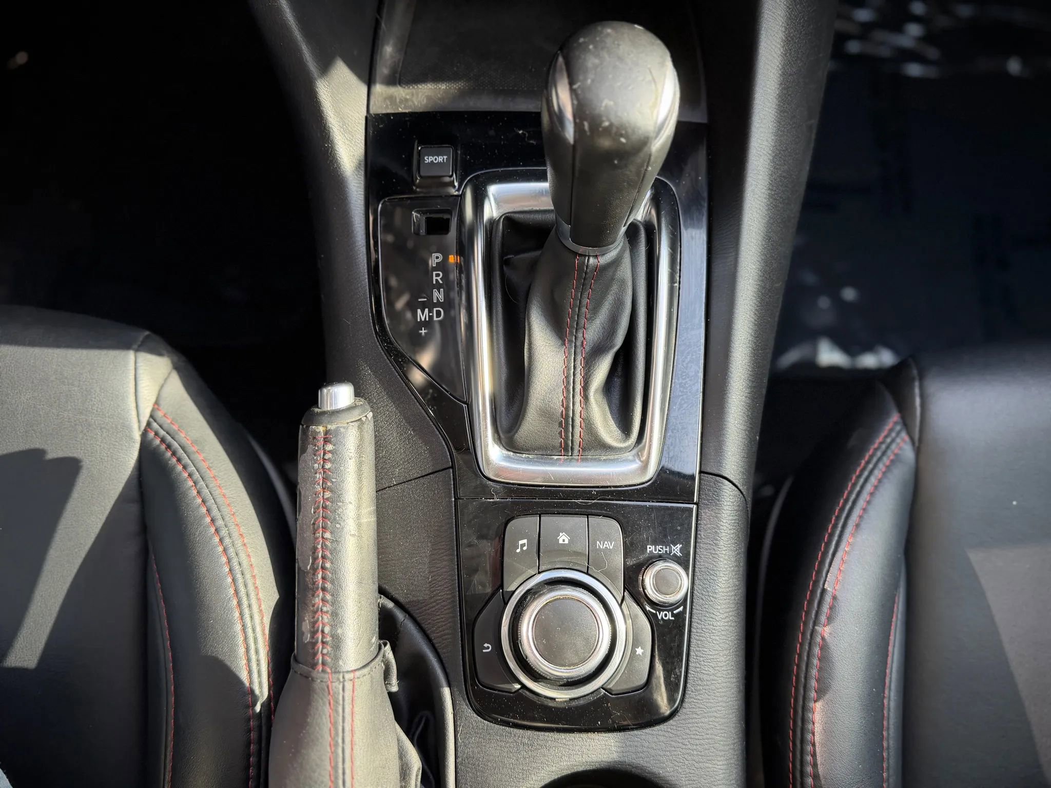 Used 2014 MAZDA MAZDA3 s Touring image 16