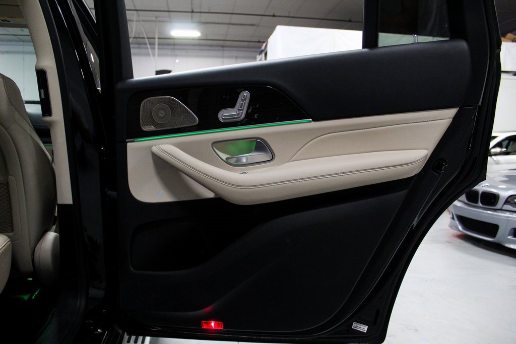 Used 2021 Mercedes-Benz GLS 580 4MATIC image 41