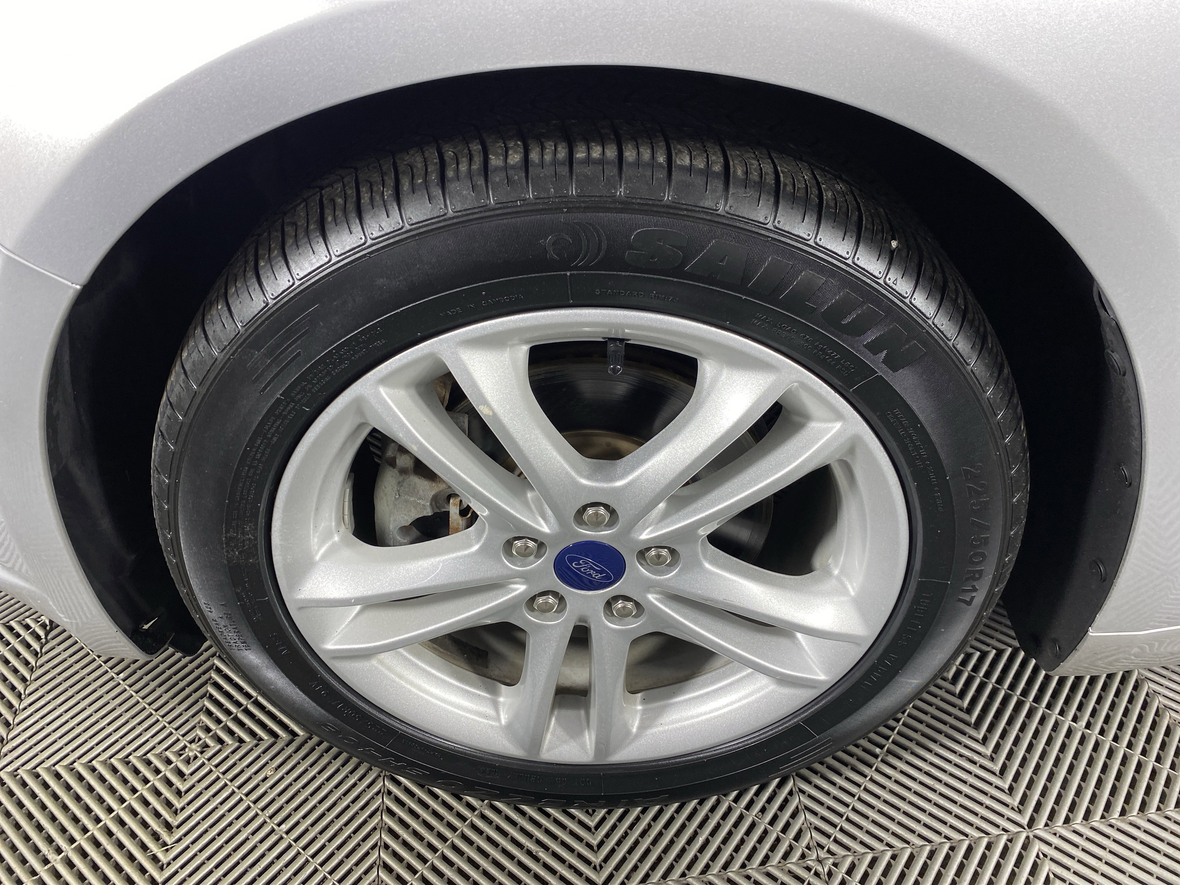 Used 2018 Ford Fusion S FWD image 12