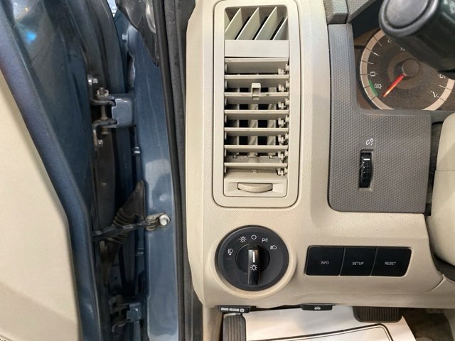 Used 2010 Ford Escape 4WD Hybrid image 13