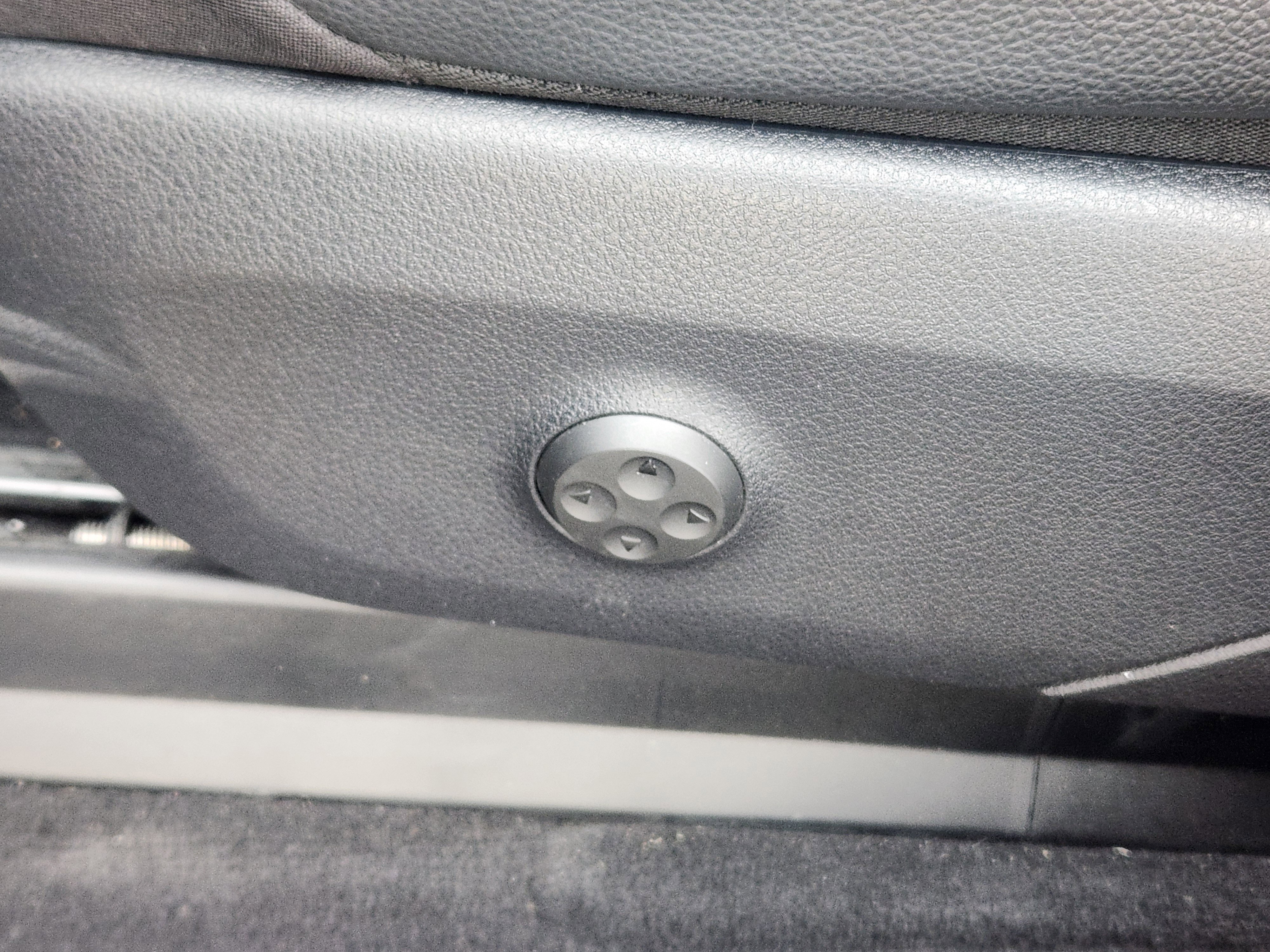 Used 2023 Mercedes-Benz EQE 350+ 4MATIC SUV image 15