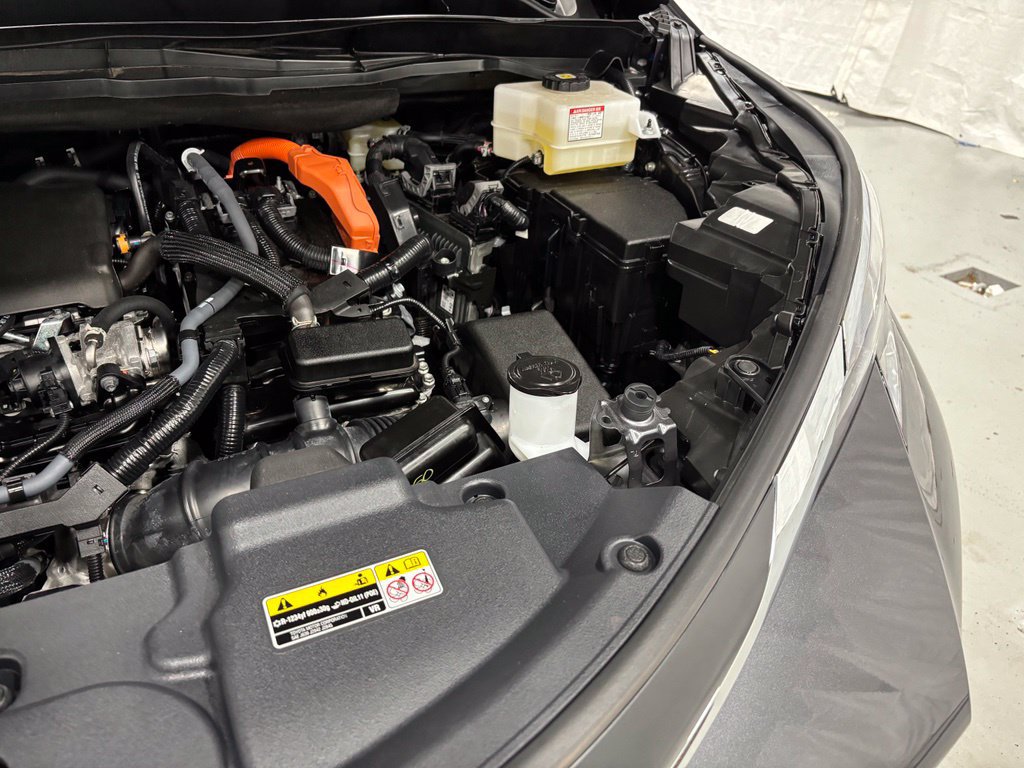 Used 2025 Toyota Sienna XLE AWD/4WD image 73
