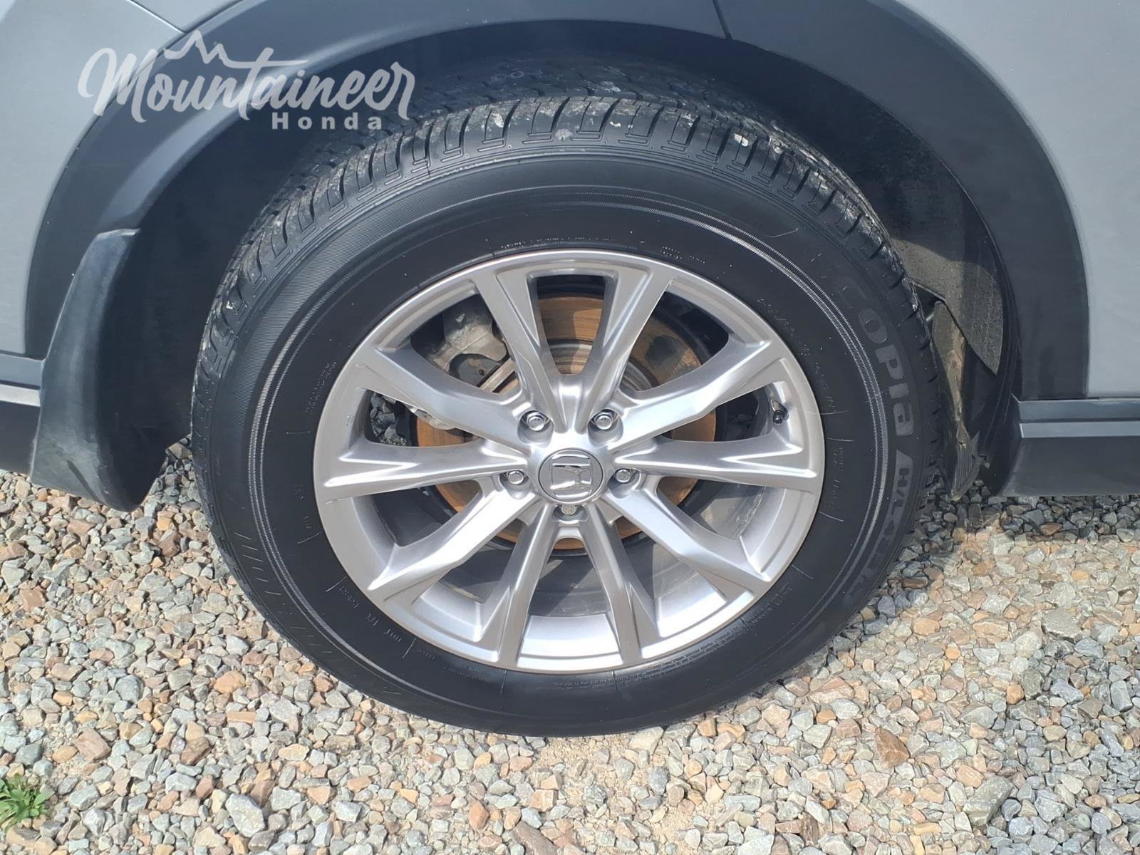 Used 2025 Honda CR-V EX-L image 11
