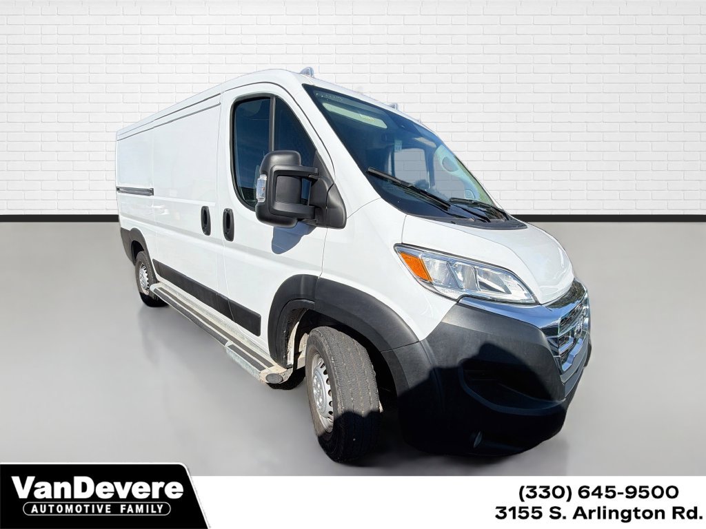 Used 2025 RAM ProMaster 2500 w/ U-Haul Equipment Group FWD image 1