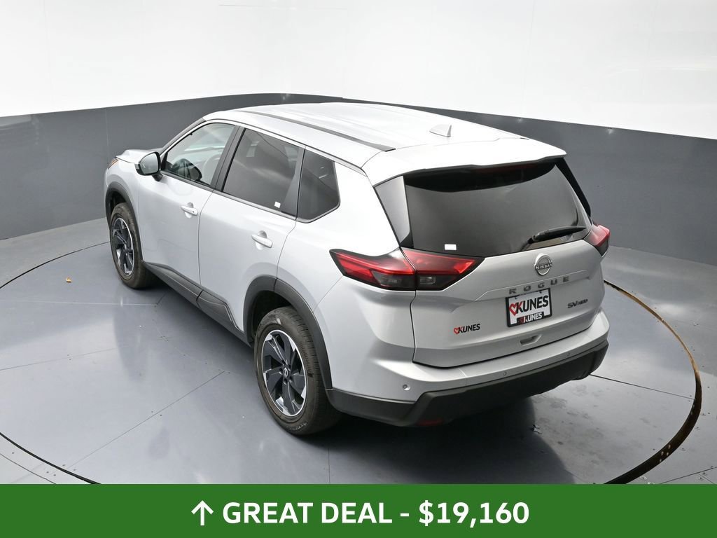 Used 2024 Nissan Rogue SV image 48