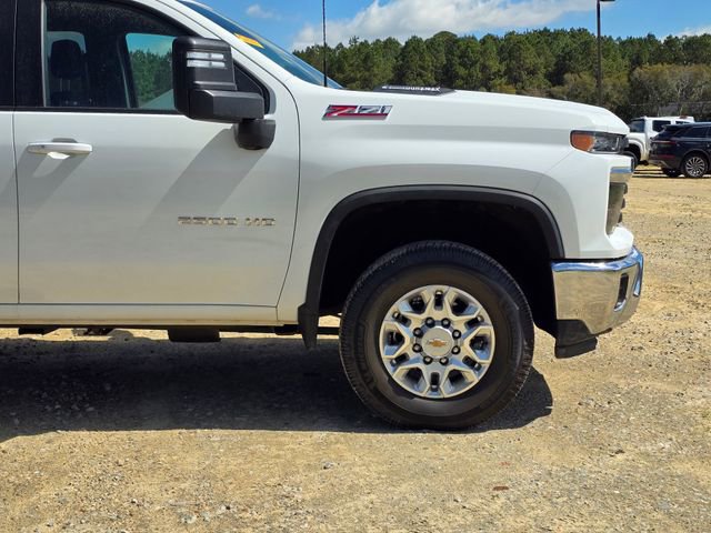 Used 2024 Chevrolet Silverado 2500 LT image 8