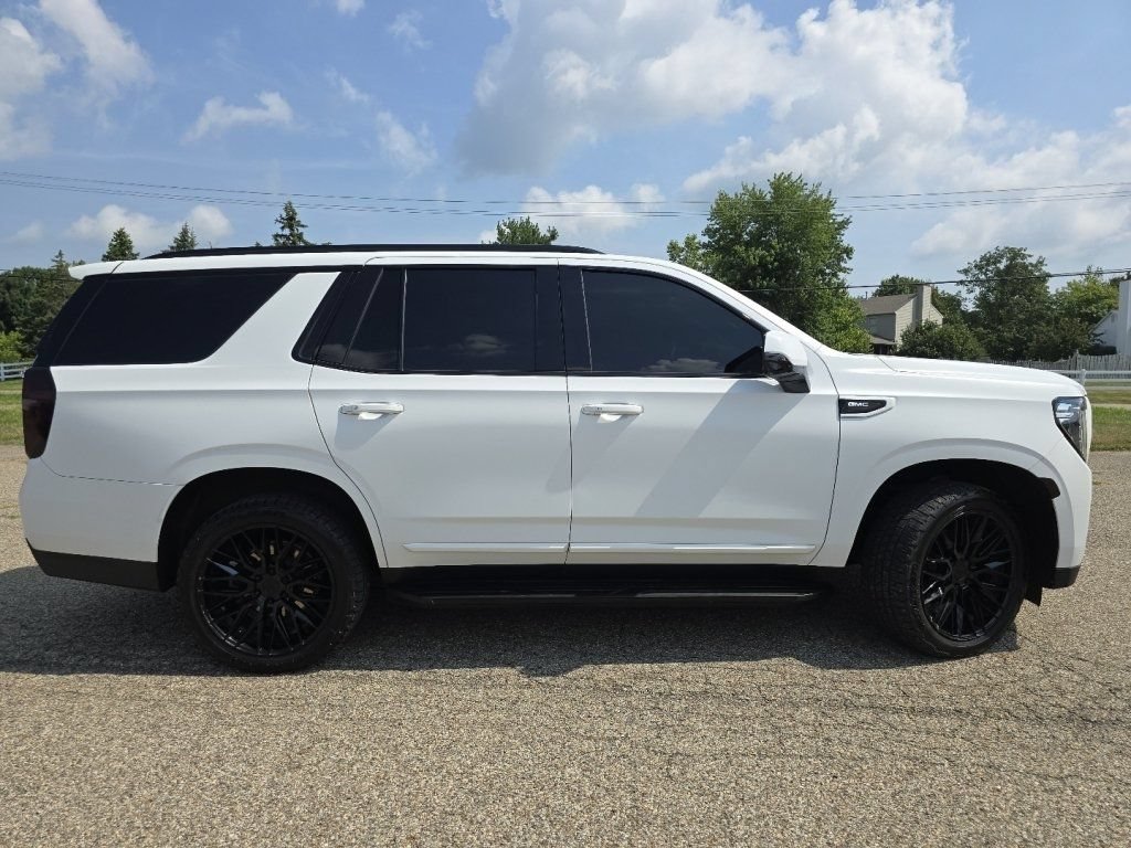 Used 2023 GMC Yukon SLT w/ SLT Premium Package AWD/4WD image 21