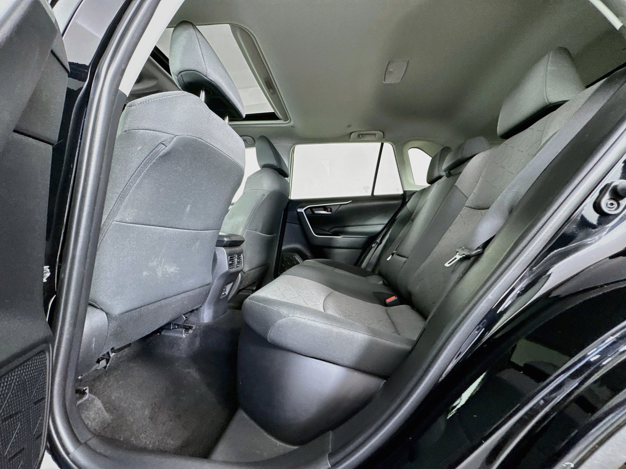 Used 2023 Toyota RAV4 XLE w/ Convenience Package AWD/4WD image 24