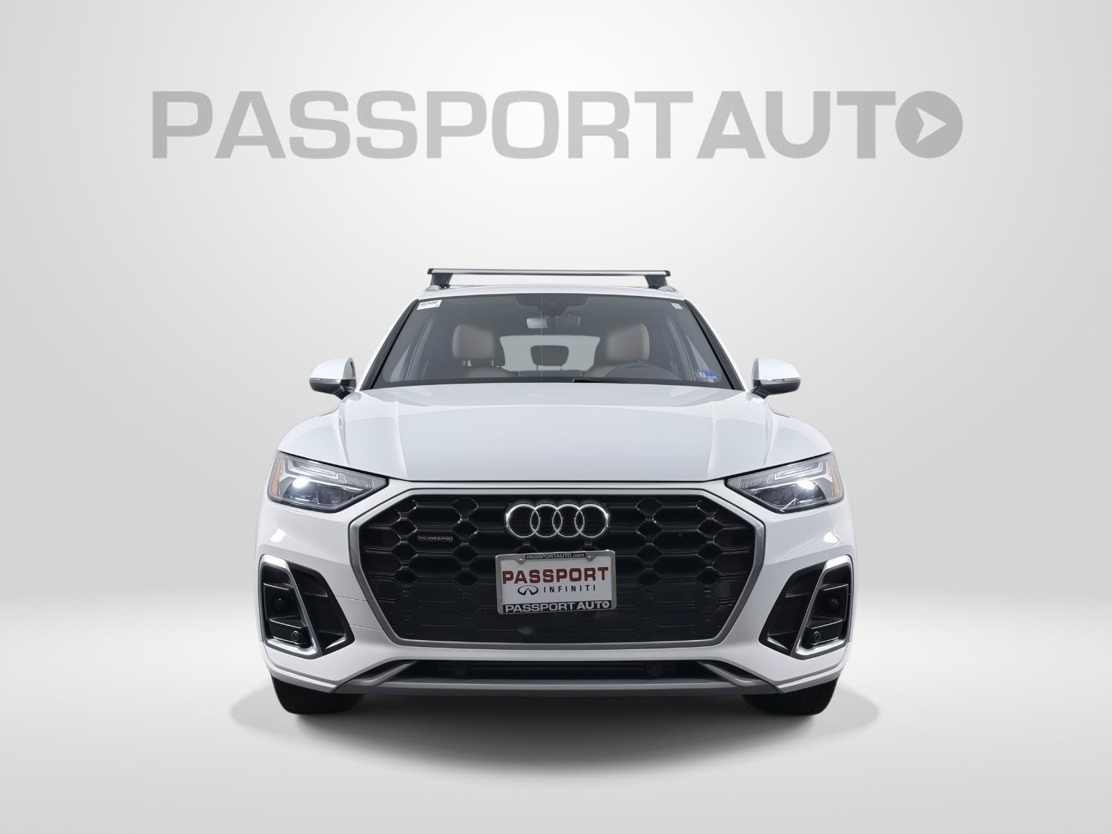Used 2022 Audi Q5 2.0T Premium w/ Convenience Package AWD/4WD image 2