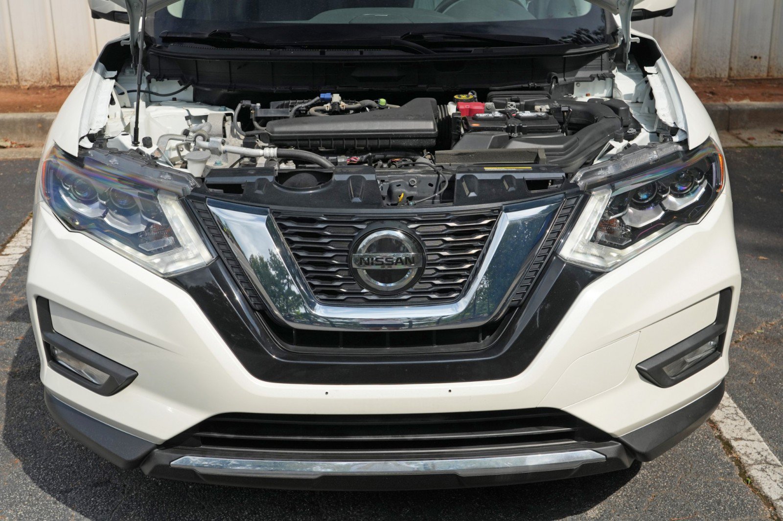 Used 2018 Nissan Rogue SL w/ Premium Package AWD/4WD image 7