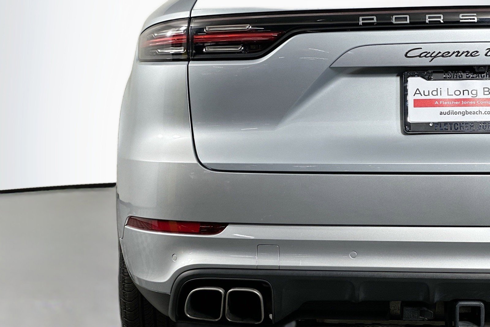 Used 2020 Porsche Cayenne Turbo AWD/4WD image 17
