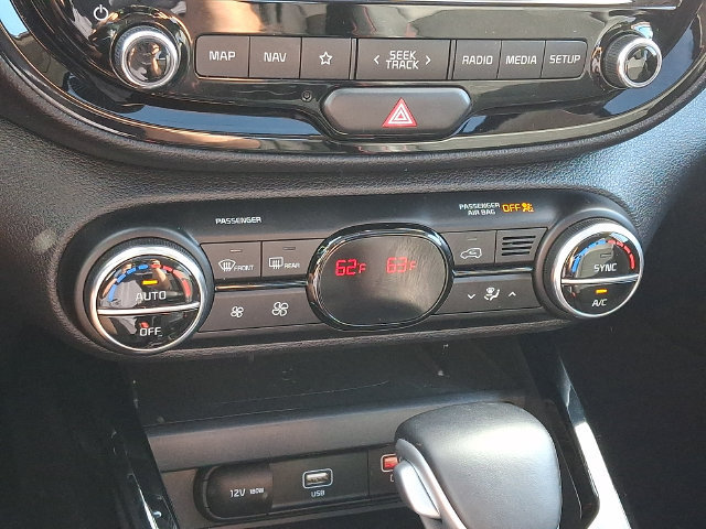 Certified 2021 Kia Soul Turbo FWD image 18